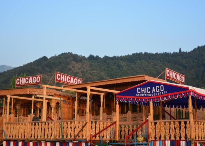 Chicago Group of Houseboats