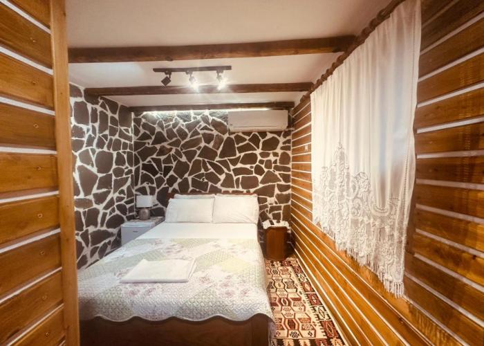 Ahmetaj Guest House