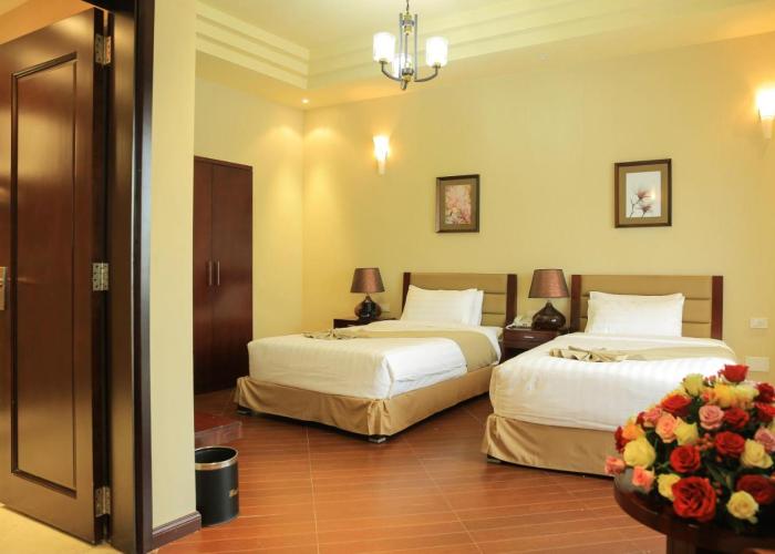 Magnolia Hotel & Conference Center