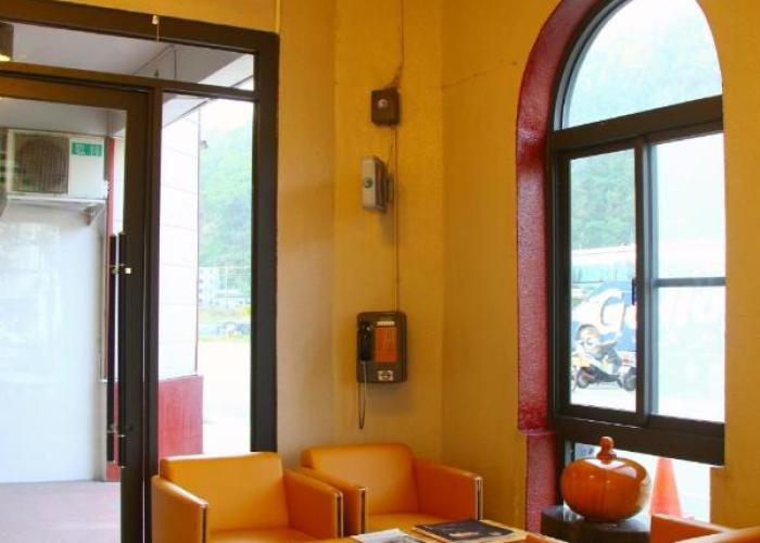 Shinyes Motel