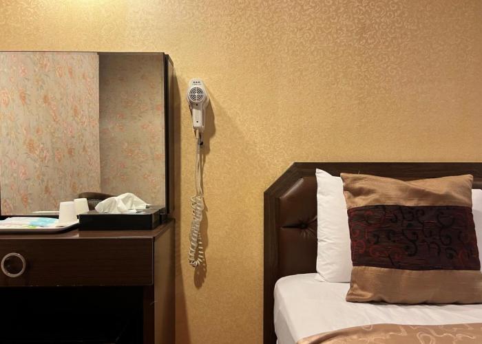 Shinyes Motel