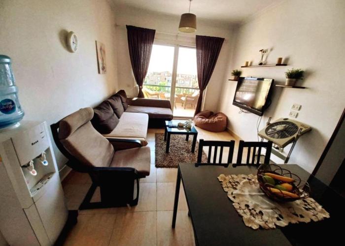 Chalet Marina Wadi Degla Families Only Pool view 2nd floor 6 adults