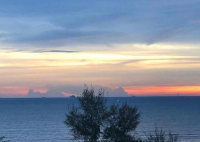 Sea view apartment Gold Coast Morib