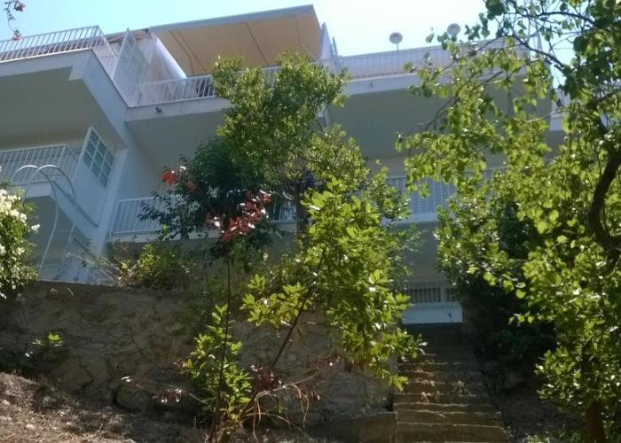 iliana's seaside maisonette