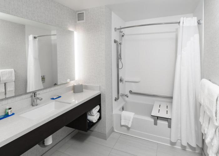 Holiday Inn Express & Suites - Saskatoon East - University, an IHG Hotel