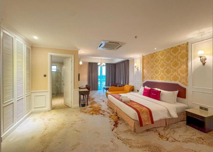Tasik Villa International Resort