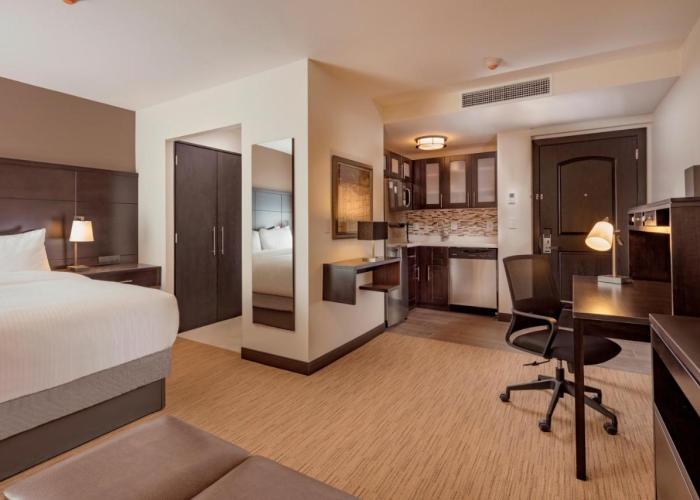 Staybridge Suites Silao, an IHG Hotel