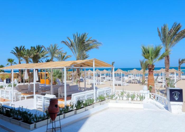 Lagoonie Lodge & Beach