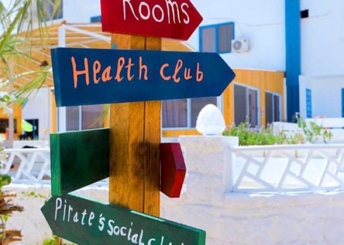 Lagoonie Lodge & Beach