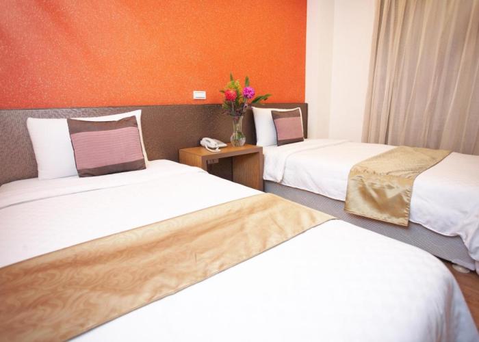 Jinbao Hotel