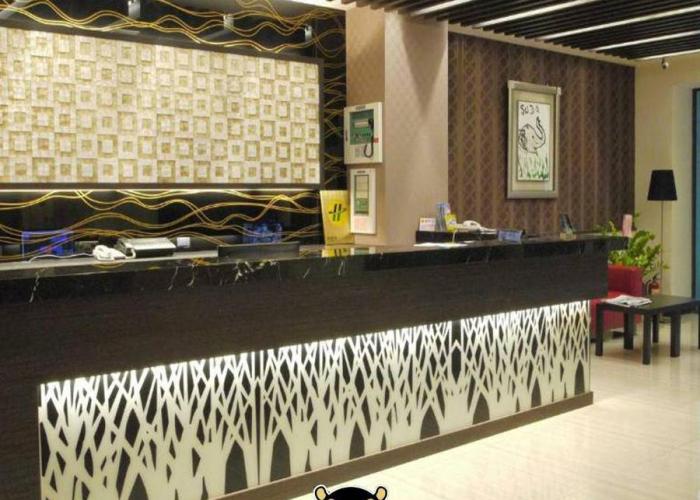 Jinbao Hotel