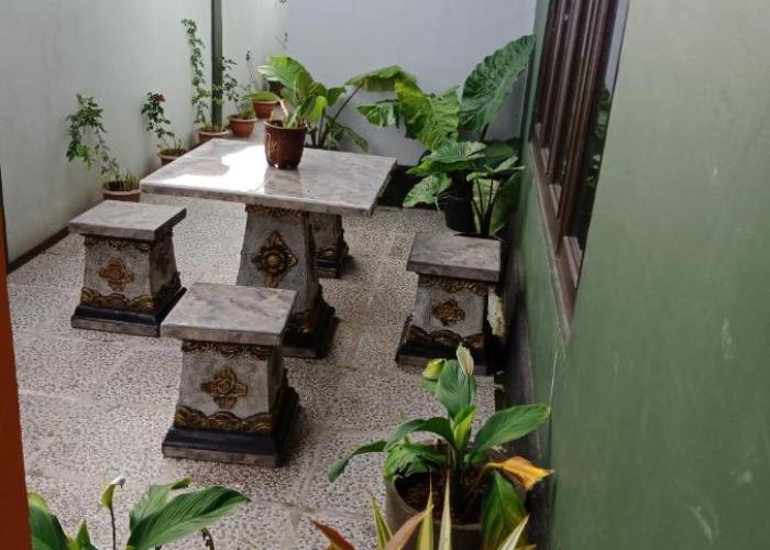 Ibu Ana Homestay