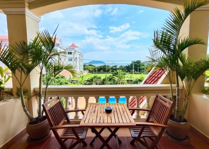 Riviera Hotel & Resort Kep