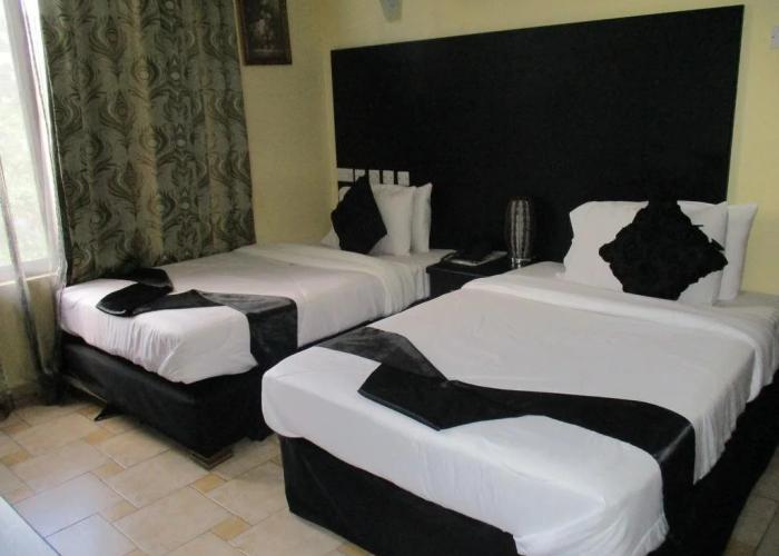 Kingdom Hotel