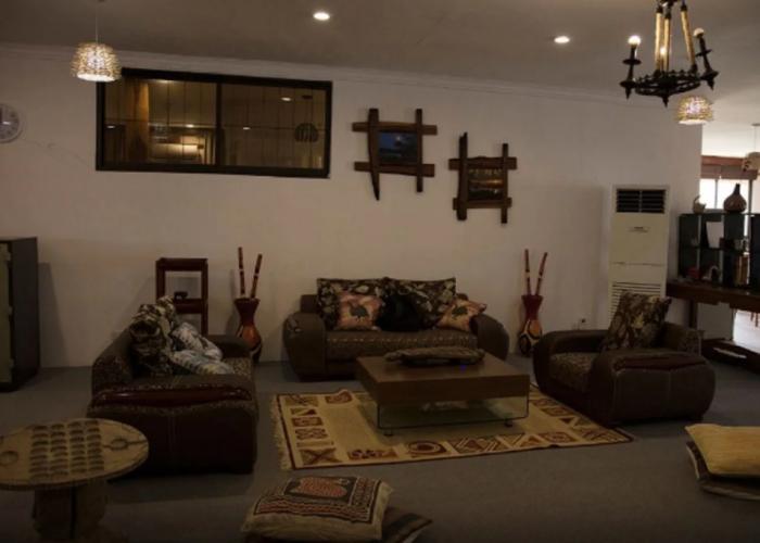 Wag Hill Lodge