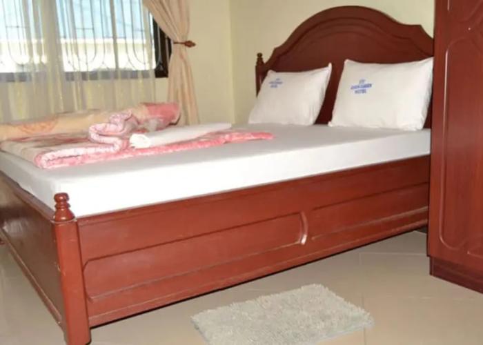 Lesa Garden Hotel