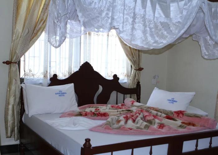 Lesa Garden Hotel