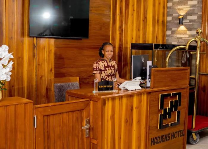 Hadjens Hotel