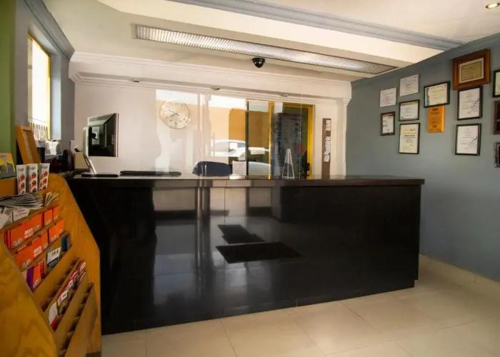 Hotel Regis