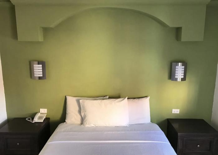 HotelCo Inn