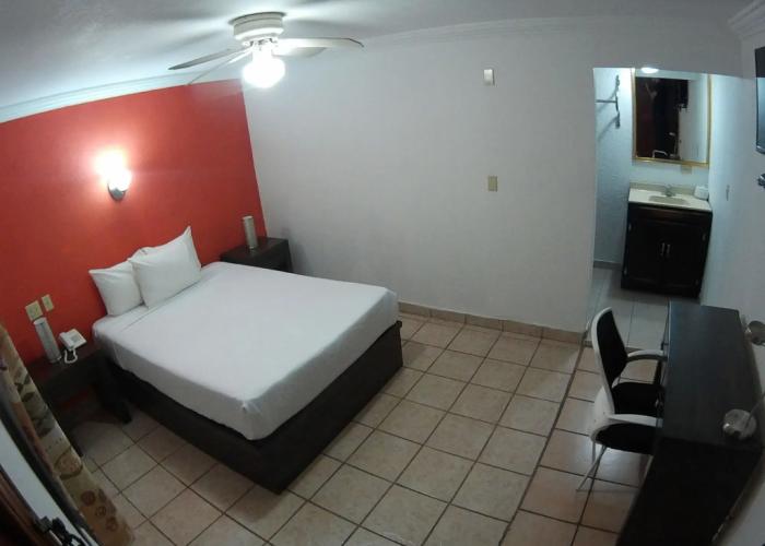 HotelCo Inn
