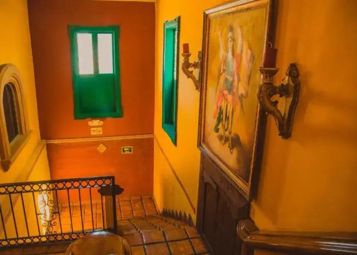 Hotel Cosmos Don Carlos