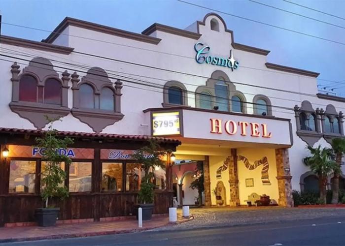 Hotel Cosmos Don Carlos