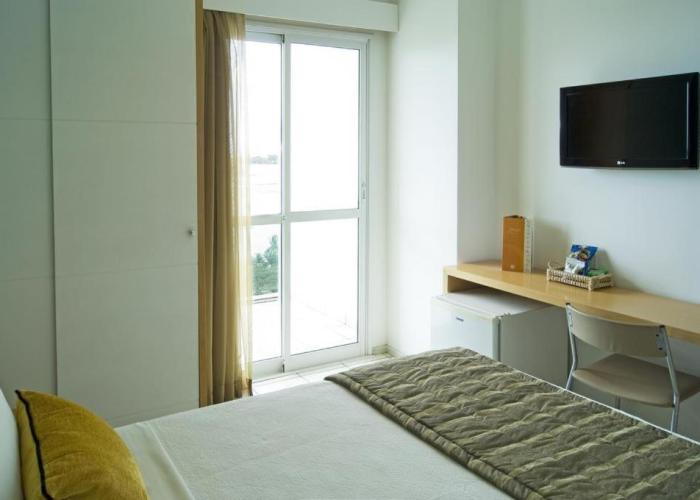 Praia do Canto Apart Hotel