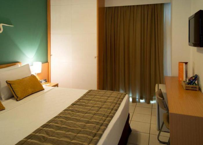 Praia do Canto Apart Hotel