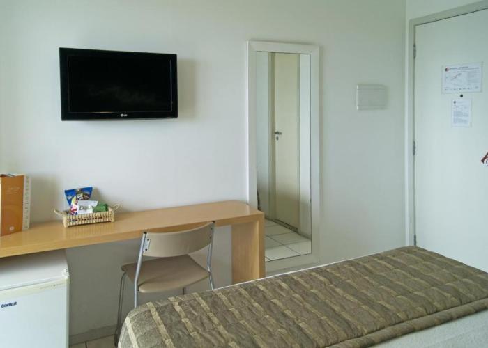 Praia do Canto Apart Hotel