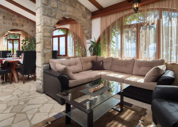 Beach Time Villa