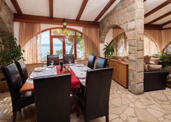 Beach Time Villa