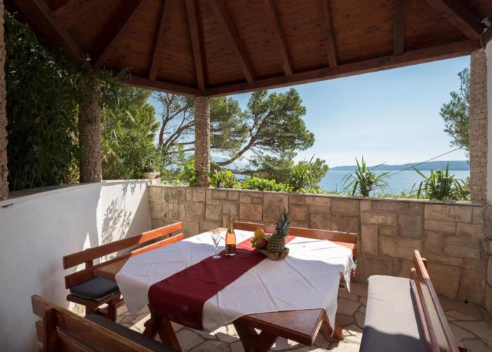 Beach Time Villa
