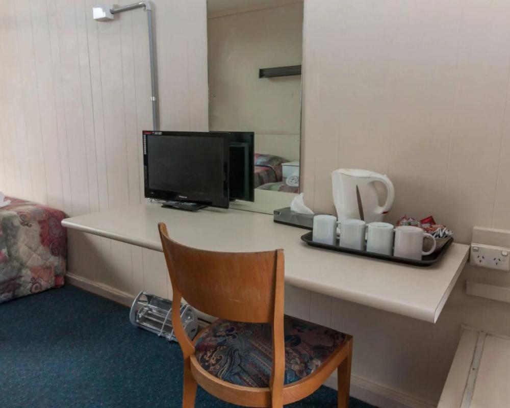 Moruya Waterfront Hotel Motel