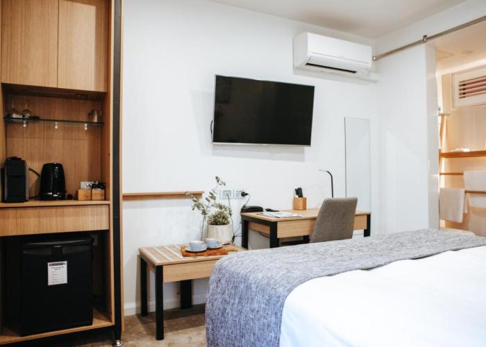 Astor Inn