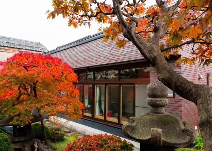 Bed and breakfasts Otarunishikien