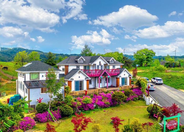 Pungcha & Herb Pension