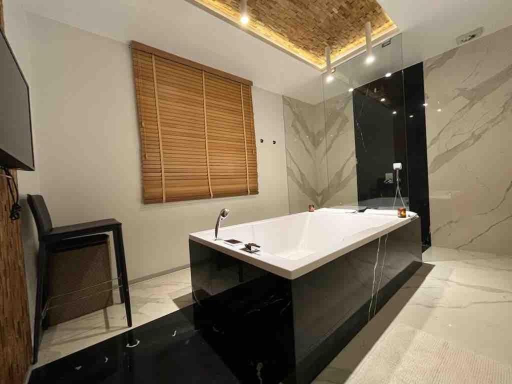 фото Grand Apartment