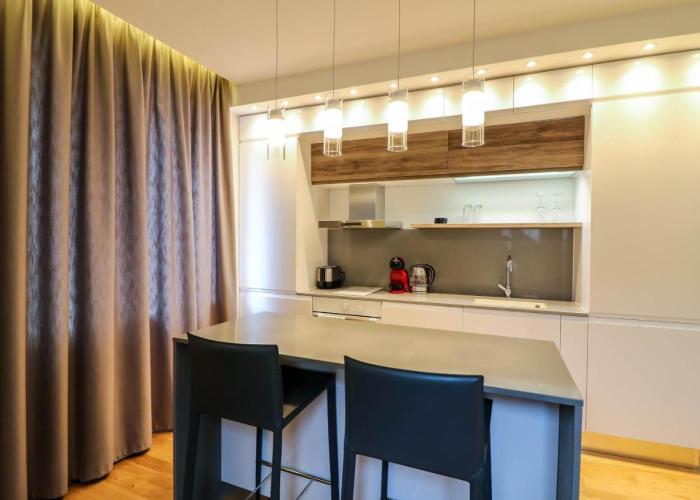 Grand Apartment