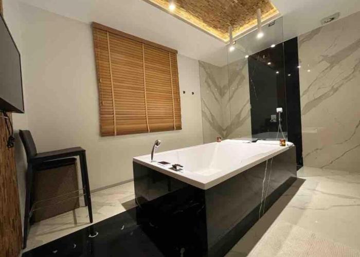 Grand Apartment