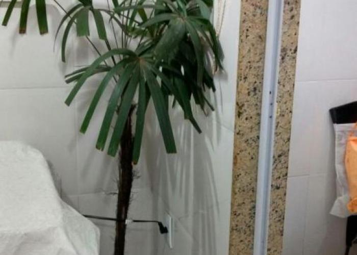 Apartamento dois quartos perto da praia em Jardim Camburi