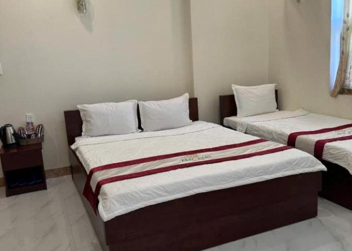 Hotel Tan Phu