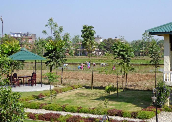 Tharu Mahal