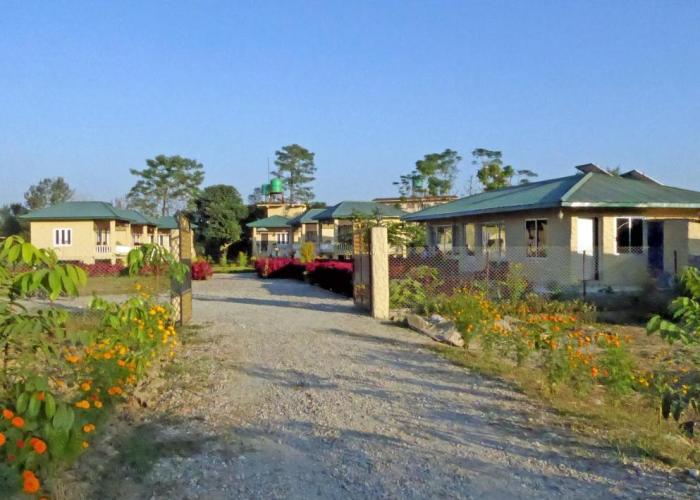 Tharu Mahal