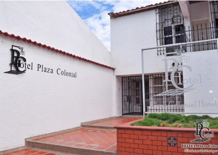 Hotel Plaza Colonial