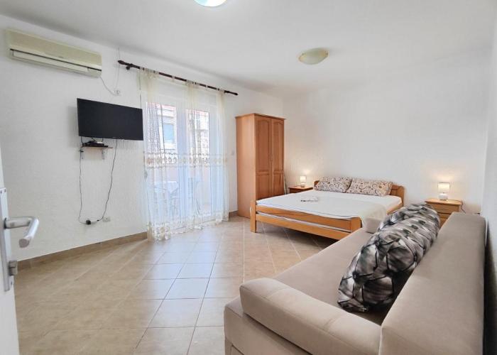 MM Apartments
