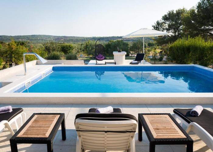 Villa Solitude