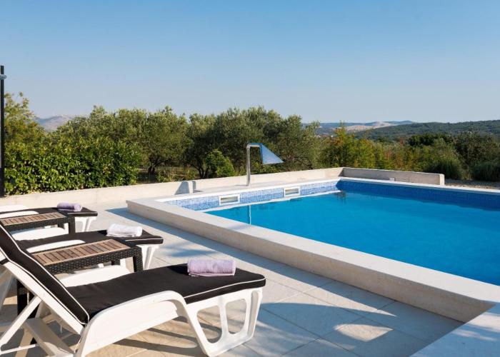 Villa Solitude