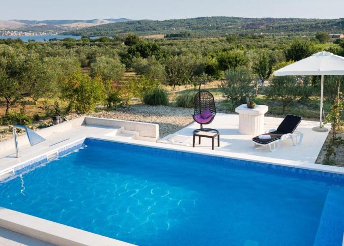 Villa Solitude
