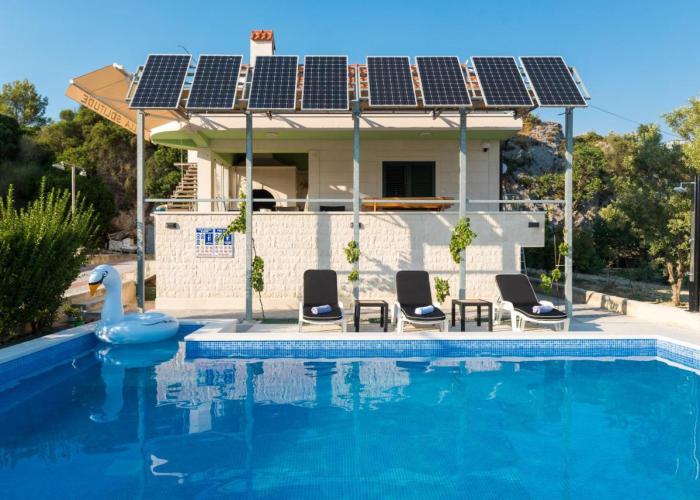 Villa Solitude